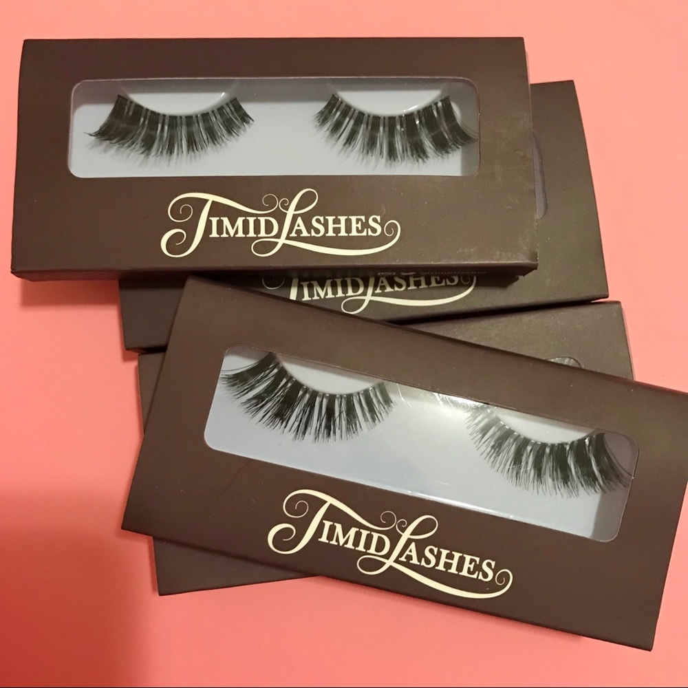 Set of 4 Timid Lashes in Zoey
